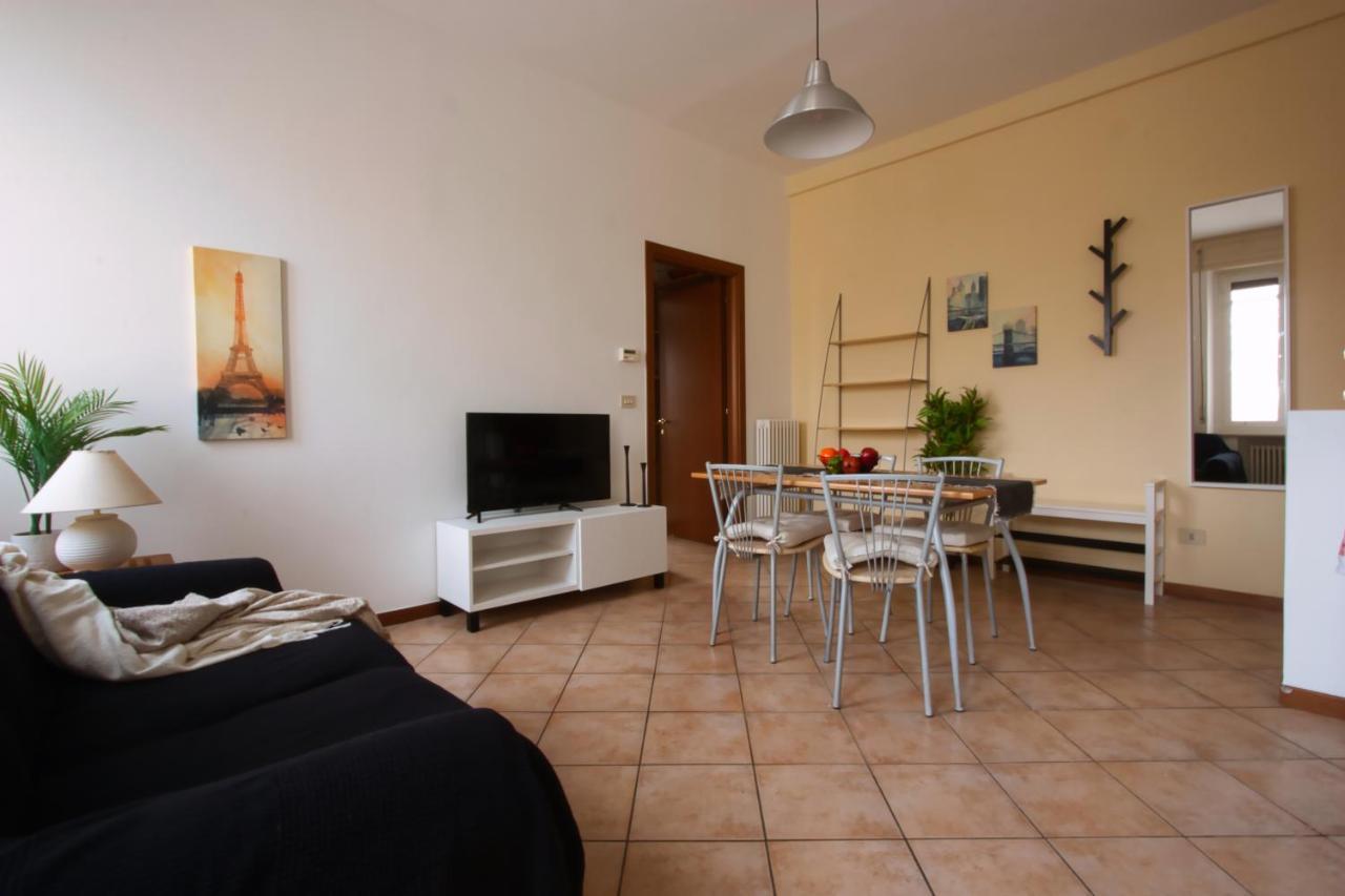 Shakira Apartments Парма Екстериор снимка