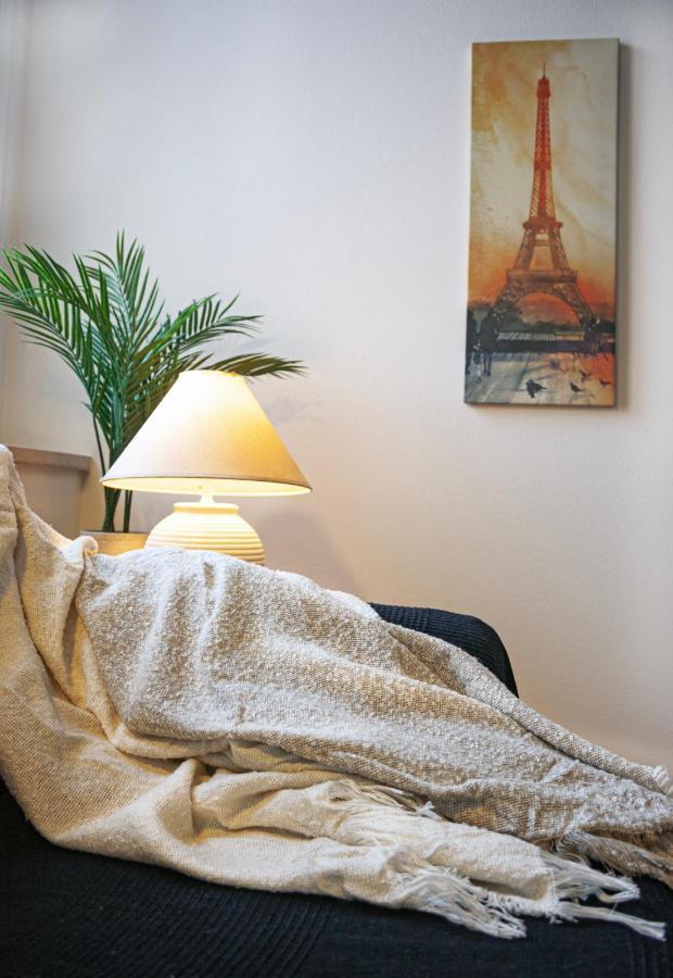 Shakira Apartments Парма Екстериор снимка
